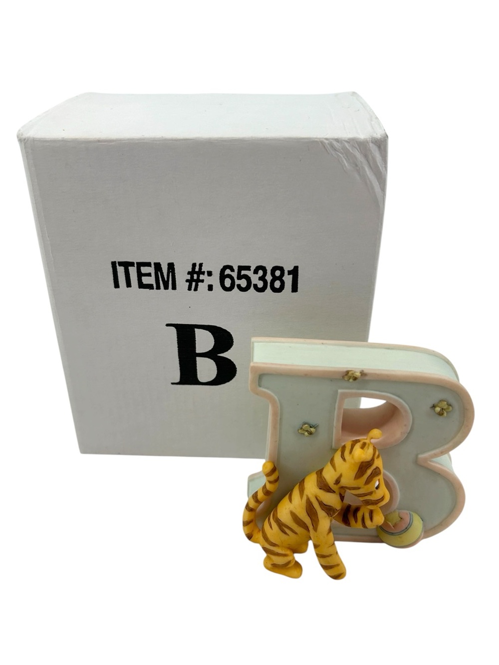 Pooh’s Alphabet - Letter “B” Classic Pooh Tigger, Hunny, and Bees Figure READ - Picture 2 of 10